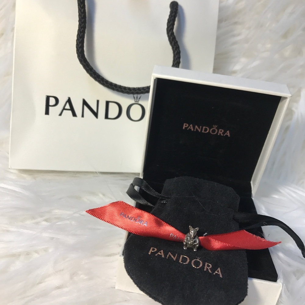 Pandora charm kangaroo (retired charm)